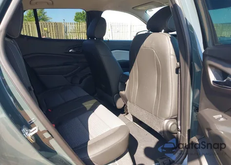 2025 Chevrolet Trax Fwd Lt from USA, damaged, VIN KL77LHEP9SC145918